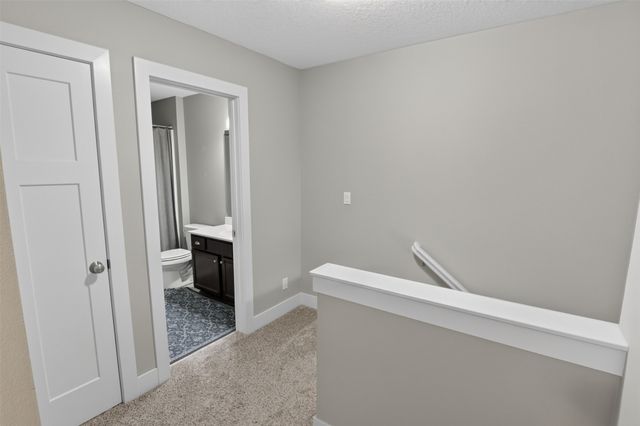2706 Kingston Drive, Ames, IA 50010