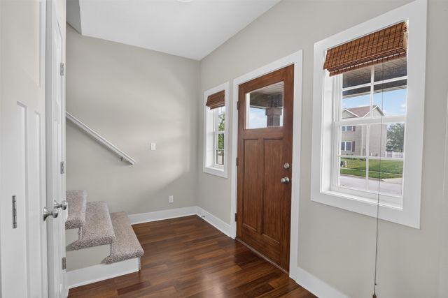 2706 Kingston Drive, Ames, IA 50010