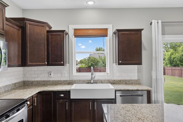 2706 Kingston Drive, Ames, IA 50010