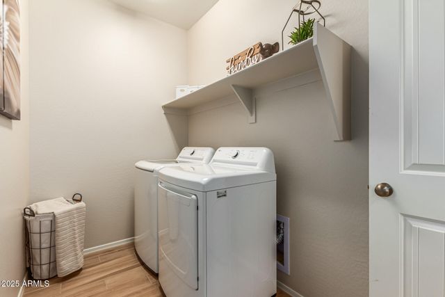 18244 W SOFT WIND Drive, Surprise, AZ 85387