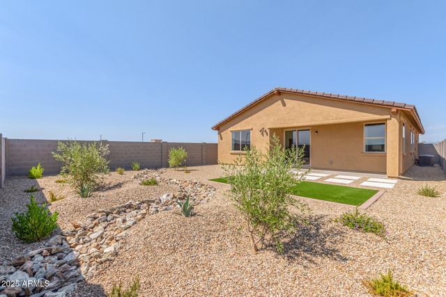 18244 W SOFT WIND Drive, Surprise, AZ 85387