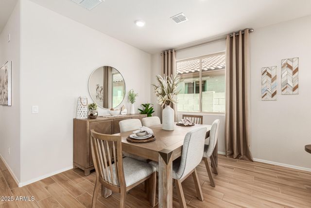 18244 W SOFT WIND Drive, Surprise, AZ 85387