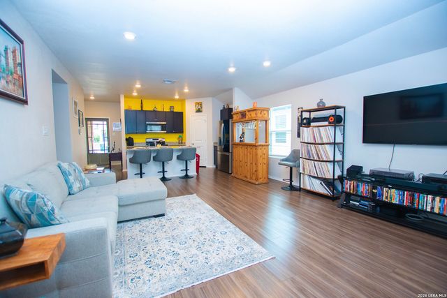 837 Indigo Way, Seguin, TX 78155