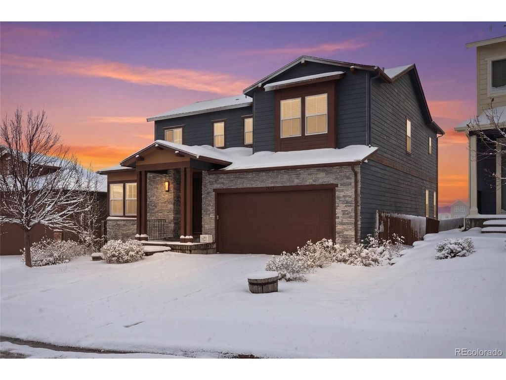 3514 Ghost Dance Dr, Castle Rock, CO 80108