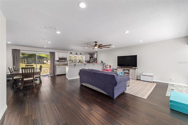 3810 SW 5TH AVENUE, Ocala, FL 34471