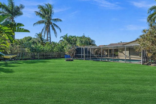 895 NW 87th Avenue, Coral Springs, FL 33071