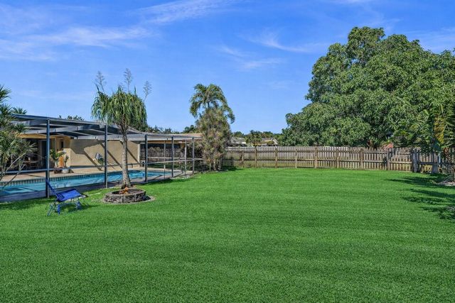 895 NW 87th Avenue, Coral Springs, FL 33071