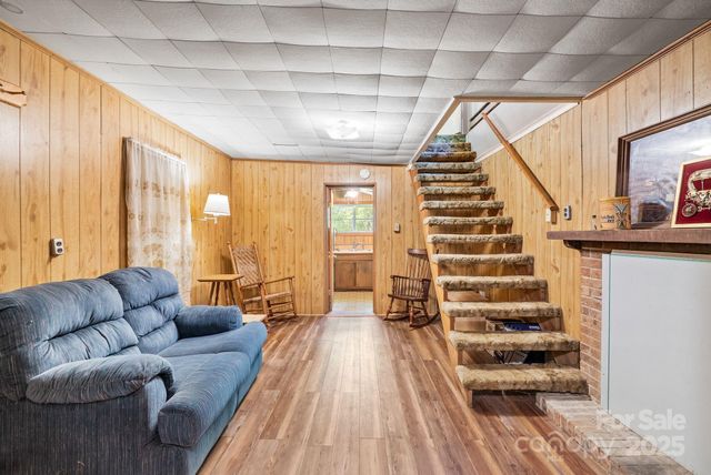 2270 Clear Creek Road, Marion, NC 28752