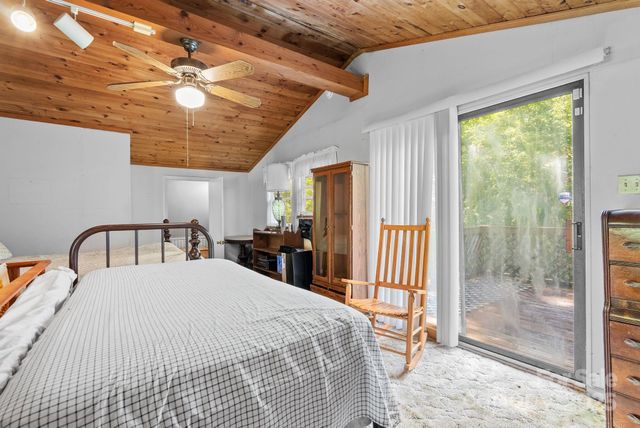 2270 Clear Creek Road, Marion, NC 28752