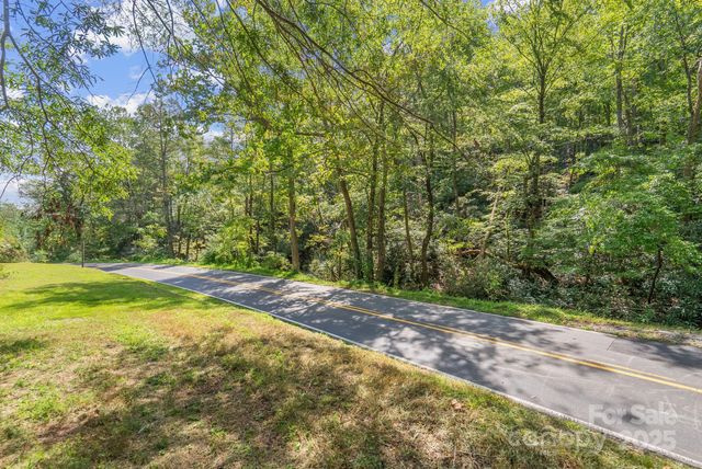 2270 Clear Creek Road, Marion, NC 28752