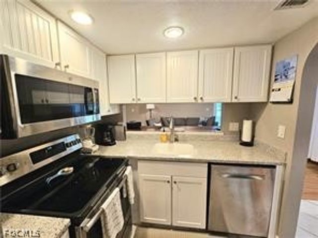 3300 New South Province BLVD 2, Fort Myers, FL 33907