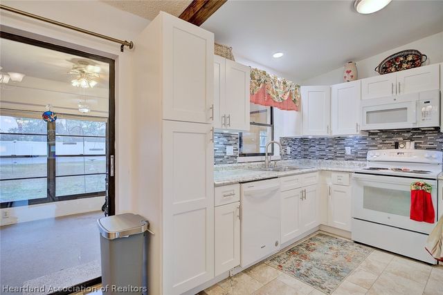 3810 Thunderbird Hill Circle, Sebring, FL 33872