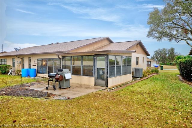 3810 Thunderbird Hill Circle, Sebring, FL 33872