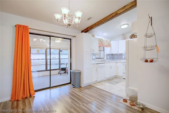 3810 Thunderbird Hill Circle, Sebring, FL 33872