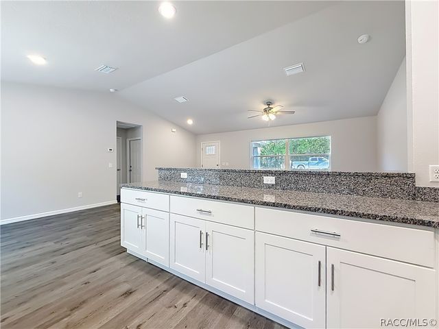 3276 E Pierce Street, Inverness, FL 34453