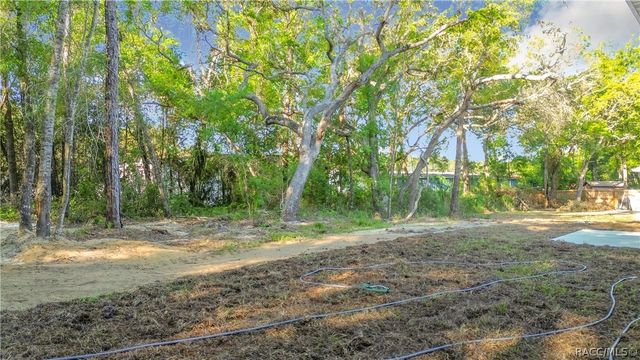 3276 E Pierce Street, Inverness, FL 34453