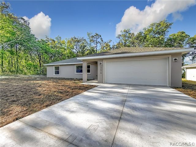 3276 E Pierce Street, Inverness, FL 34453