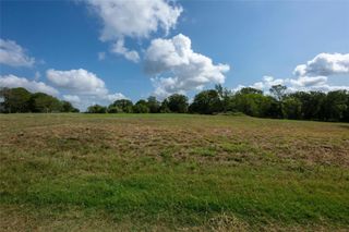 000 Josie LN, Bastrop, TX 78602