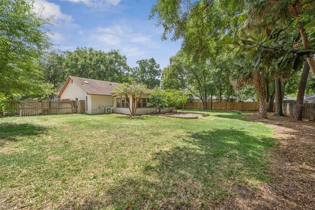 424 KNOLL TREE LANE, Apopka, FL 32712