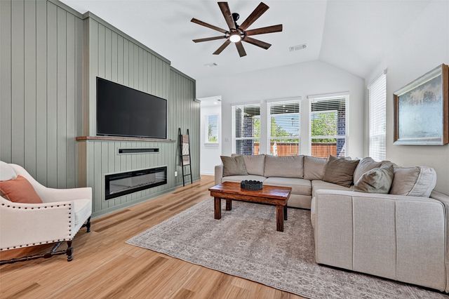 4433 Sanctuary Drive, Denison, TX 75020