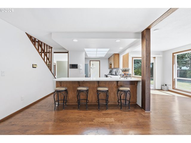 3702 Se MEIER Ct, Hillsboro, OR 97123