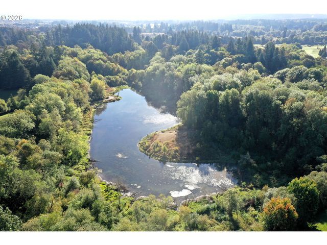 3702 Se MEIER Ct, Hillsboro, OR 97123