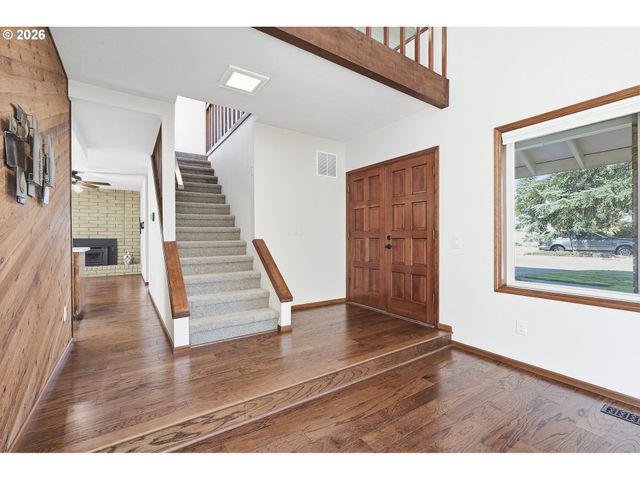 3702 Se MEIER Ct, Hillsboro, OR 97123