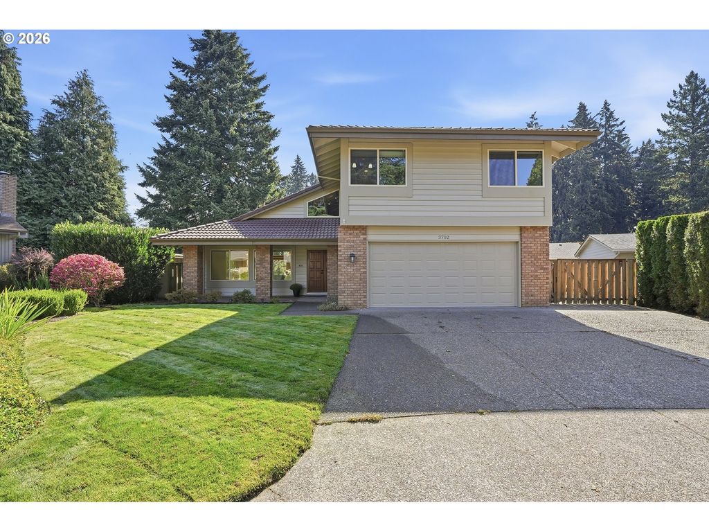 3702 Se MEIER Ct, Hillsboro, OR 97123