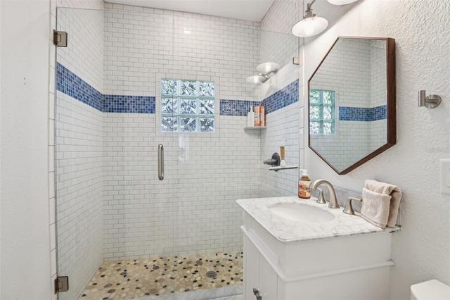 2934 6TH AVENUE N, St Petersburg, FL 33713