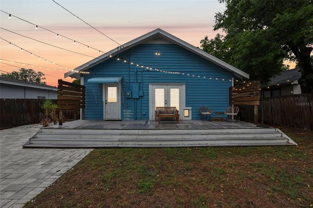 2934 6TH AVENUE N, St Petersburg, FL 33713