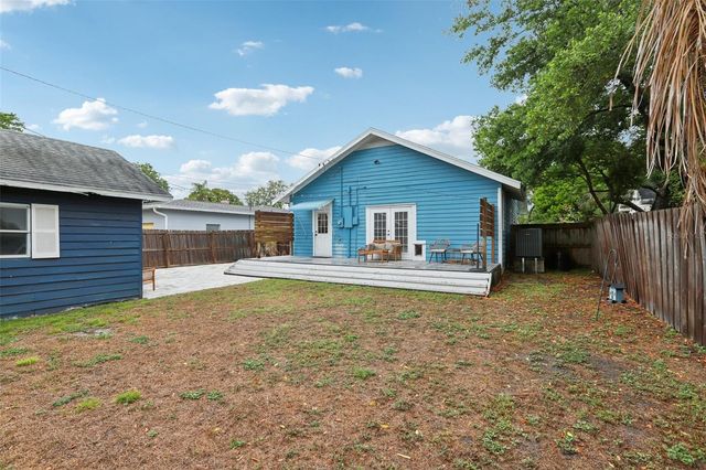 2934 6TH AVENUE N, St Petersburg, FL 33713