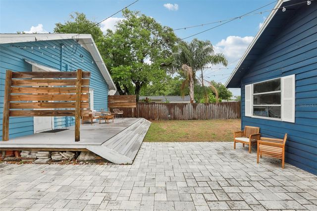 2934 6TH AVENUE N, St Petersburg, FL 33713