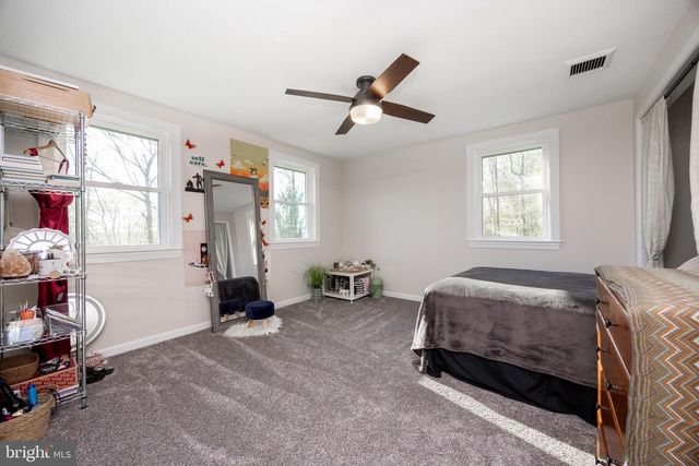 49 PARK RD, Boyertown, PA 19512