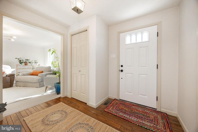 49 PARK RD, Boyertown, PA 19512