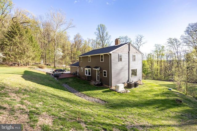 49 PARK RD, Boyertown, PA 19512