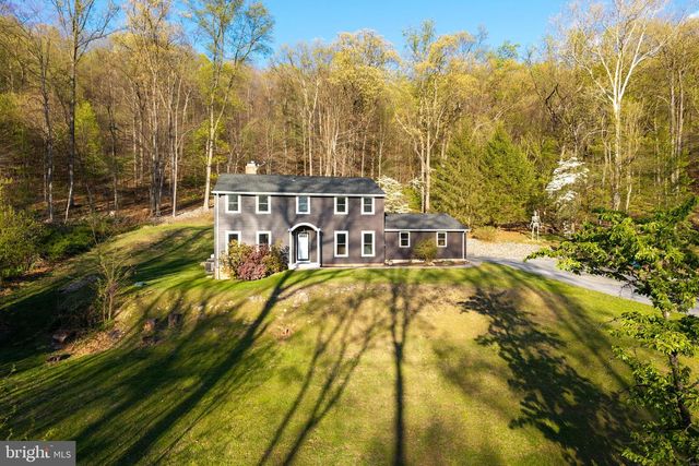 49 PARK RD, Boyertown, PA 19512