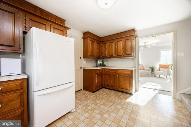 49 PARK RD, Boyertown, PA 19512