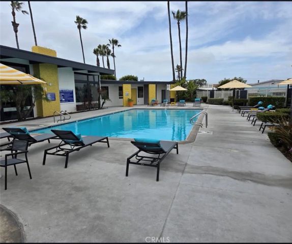 21851 Newland 63, Huntington Beach, CA 92646