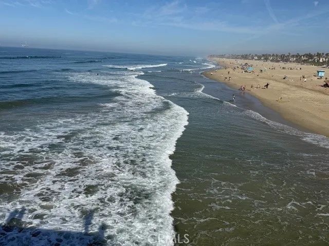 21851 Newland 63, Huntington Beach, CA 92646