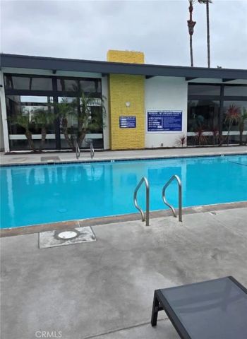 21851 Newland 63, Huntington Beach, CA 92646