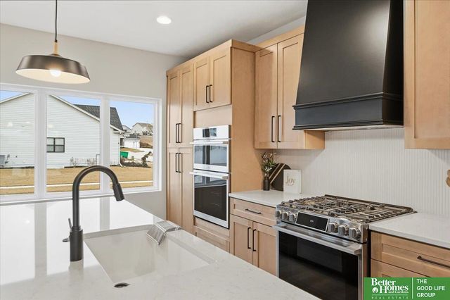 10902 S 218 Street, Gretna, NE 68028