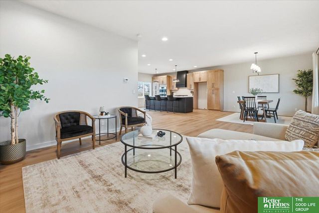 10902 S 218 Street, Gretna, NE 68028