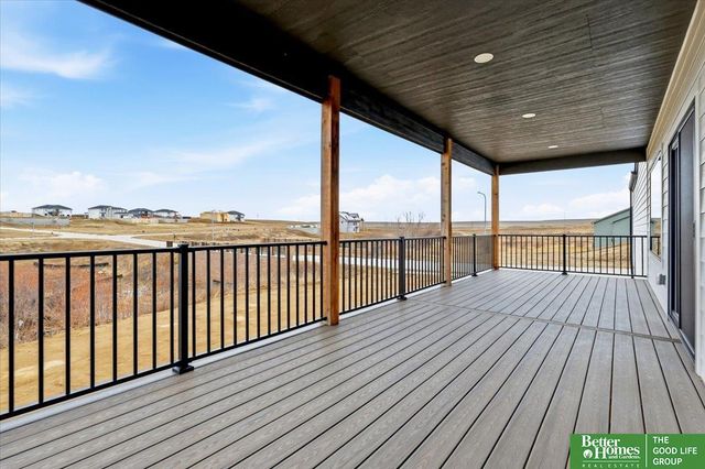 10902 S 218 Street, Gretna, NE 68028