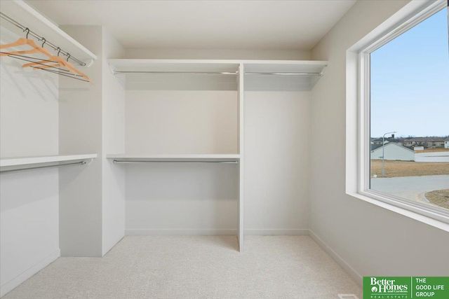 10902 S 218 Street, Gretna, NE 68028