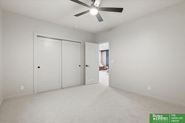 10902 S 218 Street, Gretna, NE 68028