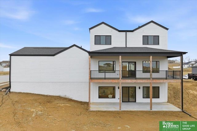 10902 S 218 Street, Gretna, NE 68028