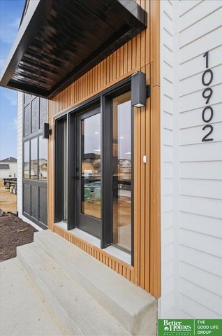 10902 S 218 Street, Gretna, NE 68028