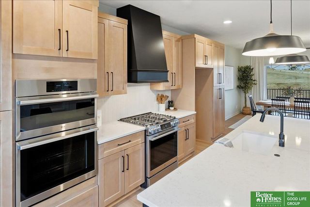 10902 S 218 Street, Gretna, NE 68028