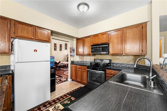 38864 Fruitridge Court, Palmdale, CA 93551