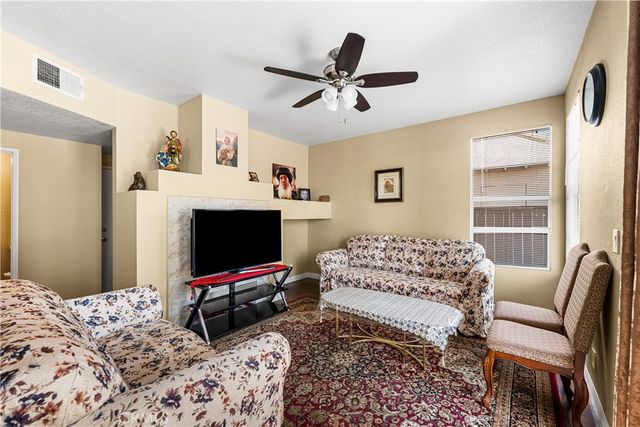 38864 Fruitridge Court, Palmdale, CA 93551